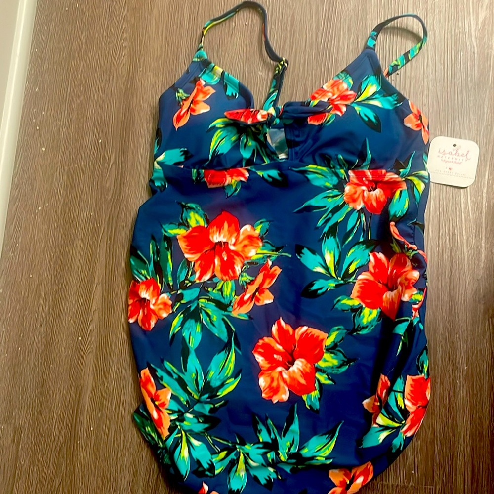 Size small maternity brand Isabel by target swim top nwt
